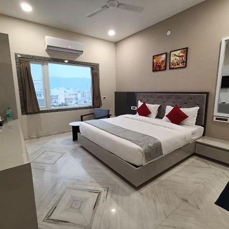 Hotel Shri Anand Dham, Nathdwara - 125 Meters Away From The Temple Luaran gambar