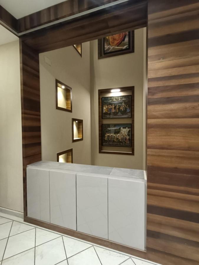 Hotel Shri Anand Dham, Nathdwara - 125 Meters Away From The Temple Luaran gambar